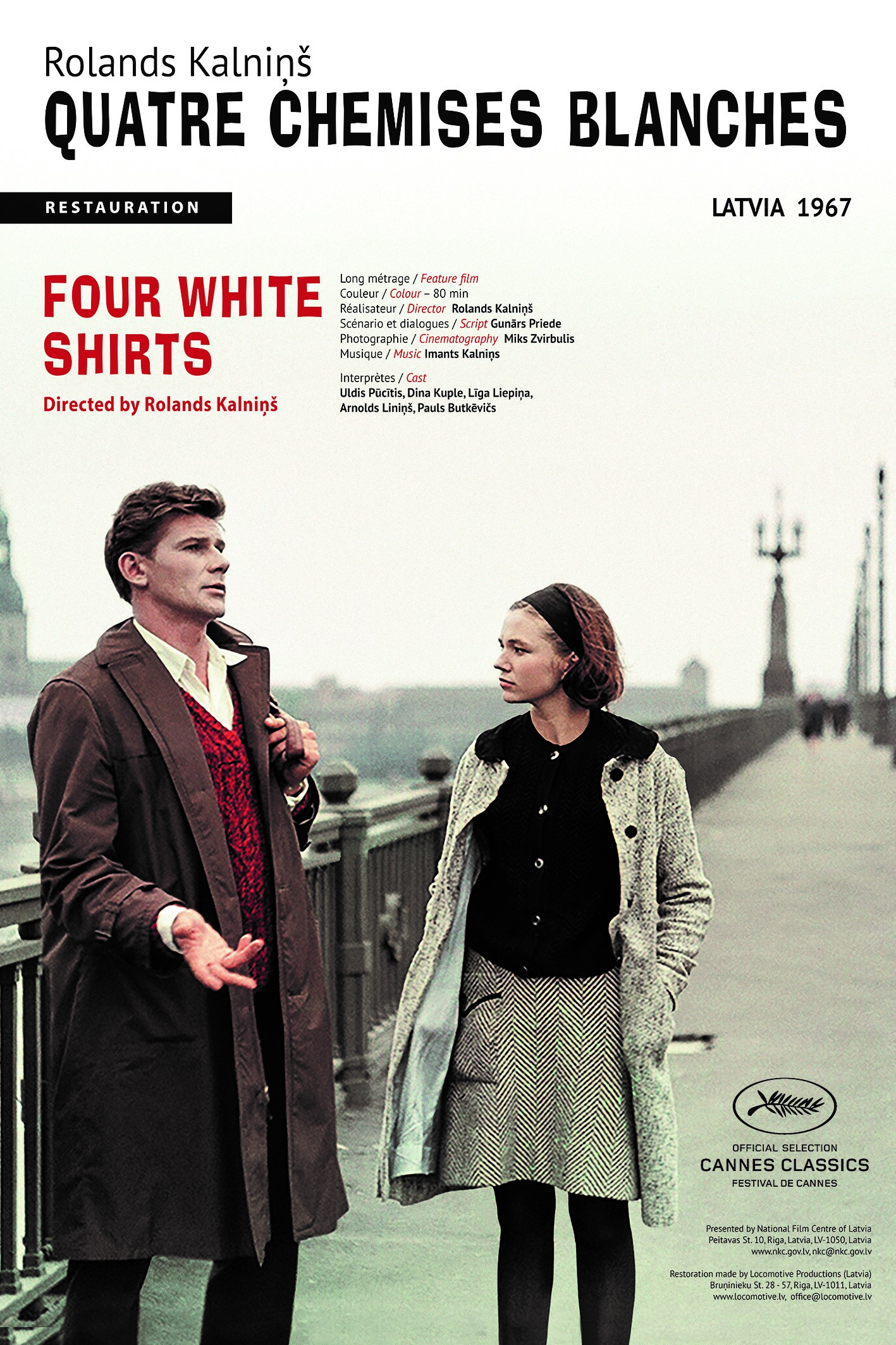 quatres chemises blanches