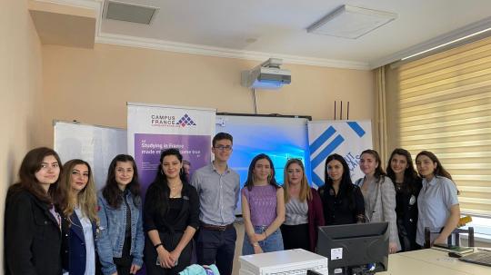 Campus France Azerbaïdjan à la rencontre des étudiants azerbaïdjanais pour leur présenter les études en Fran
